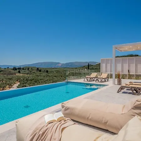 Villa Spartakos Luxury 3 Plános