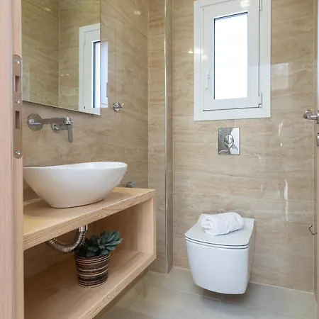 Villa Spartakos Luxury 3 *